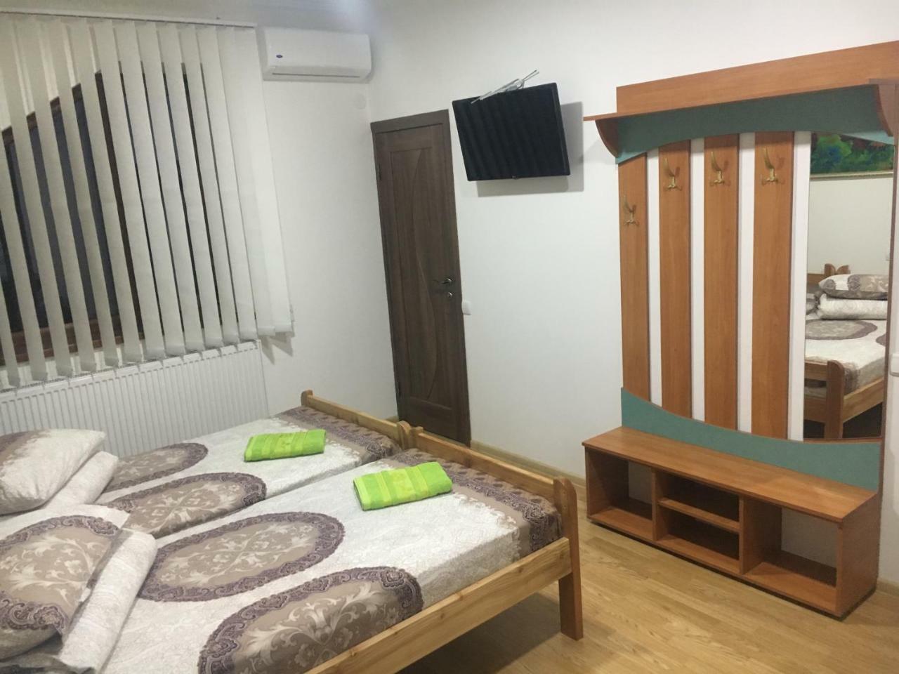 Alekselena Hotel Malekhuv Eksteriør billede